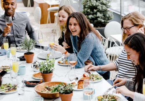 The Ultimate Guide to Dining with Large Groups and Parties in Northeastern Illinois
