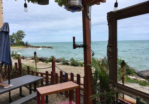 The Best Waterfront and Scenic View Eateries in Northeastern Illinois